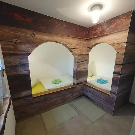 Alter Stall 公寓 *