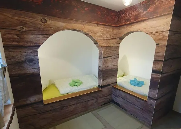 Alter Stall شقة *